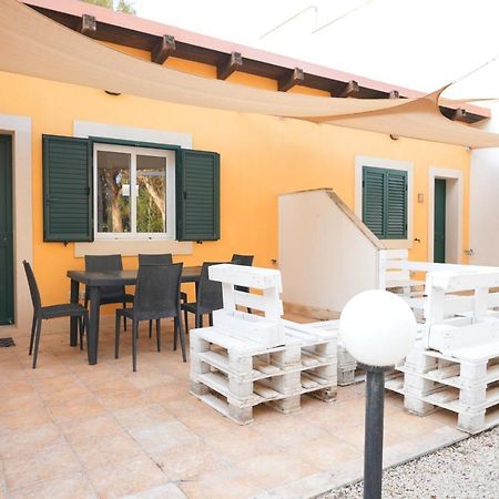 Keys Of Sicily - Bungalows Sul Mare Марина-ди-Модика Экстерьер фото