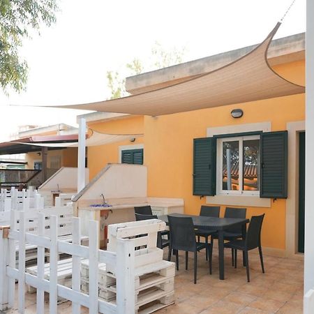 Keys Of Sicily - Bungalows Sul Mare Марина-ди-Модика Экстерьер фото